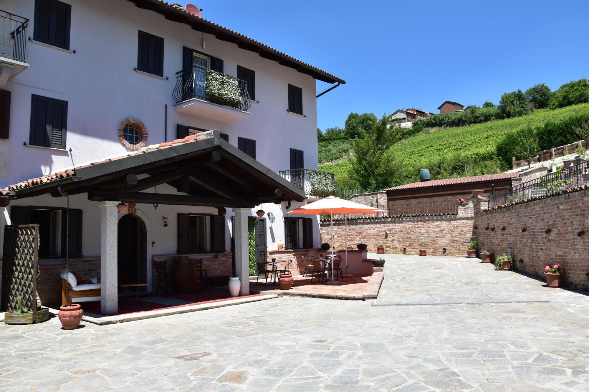 B&B La Dolce Vita Priocca Eksteriør bilde